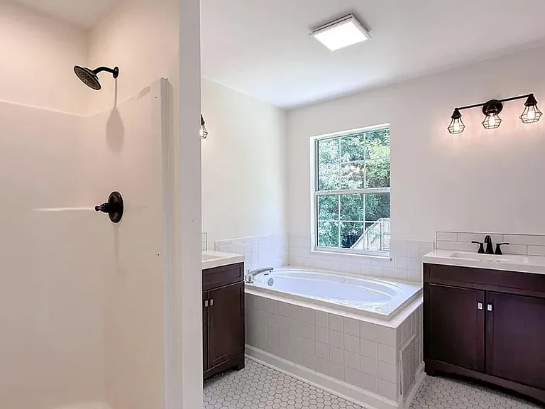 10729 Olive Grove Ln — Photo 7