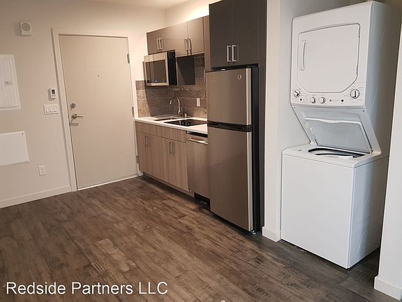 3rd image of 741 Harvard Ave E #11062531