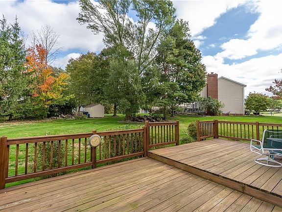 4th image of 1237 Atterbury Dr