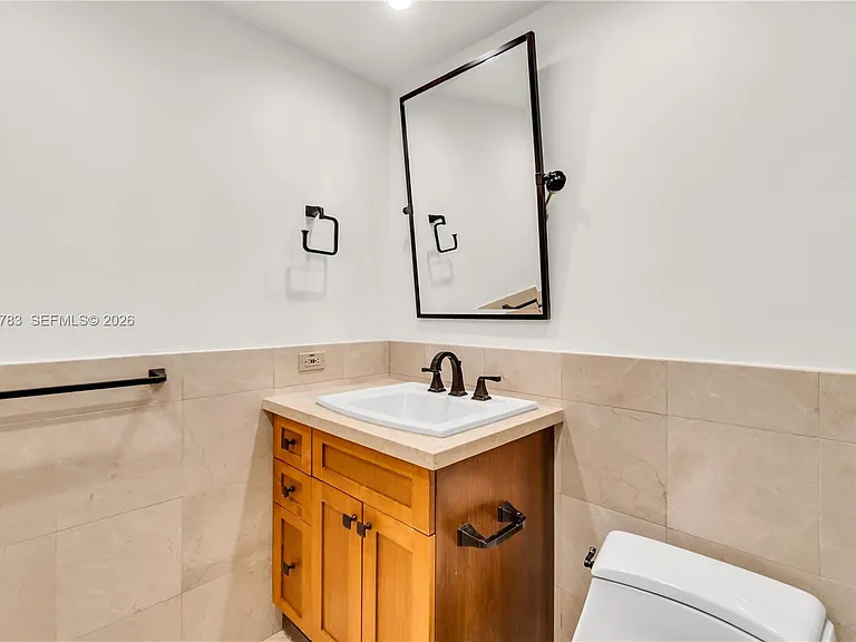 451 Ridge Rd — Photo 57