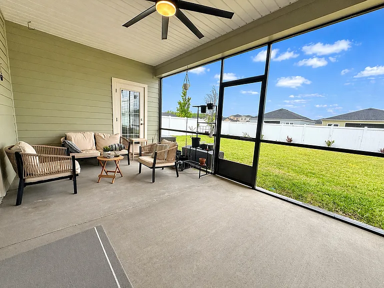 9797 Giada Dr — Photo 34