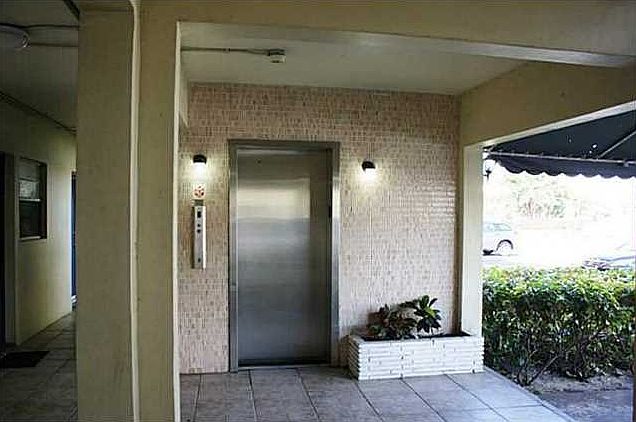 1st image of 11930 NE 19th Dr APT 18