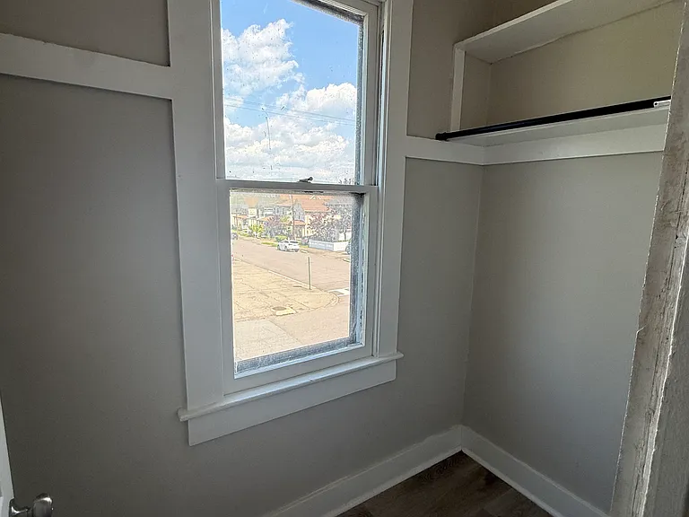 701 S Webster Ave #2 — Photo 5
