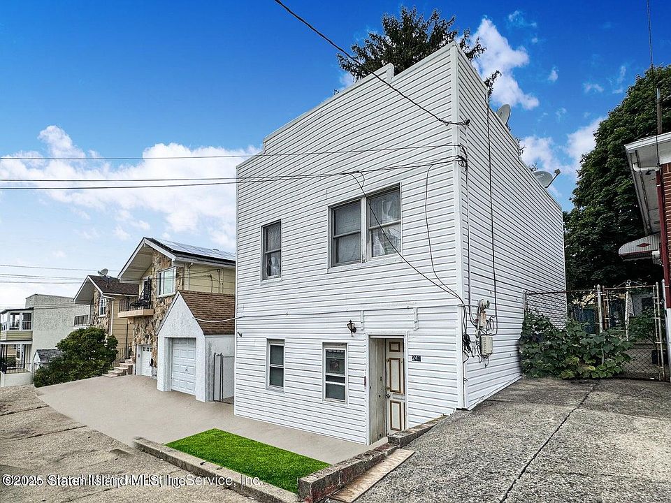 2nd image of 243 Wellbrook Ave