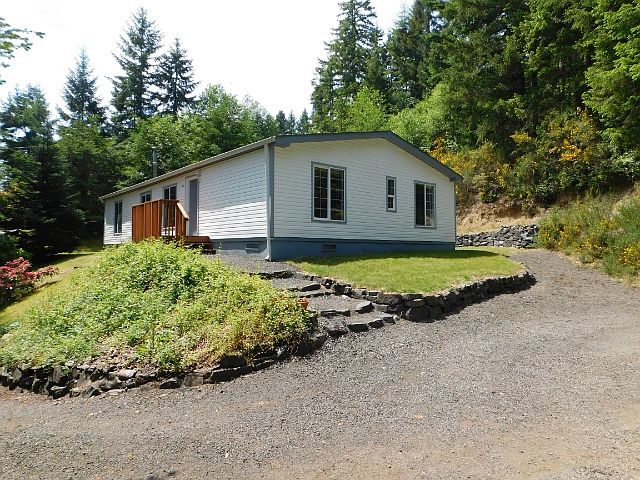 1st image of 10241 Laburnum Ln SE