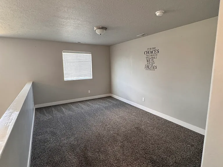 15146 S Cantle Dr — Photo 31