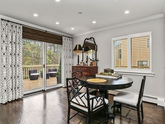 45 Ettl Ln Unit 406 Greenwich-print-010-009-009-4200x2800-300dpi.jpg