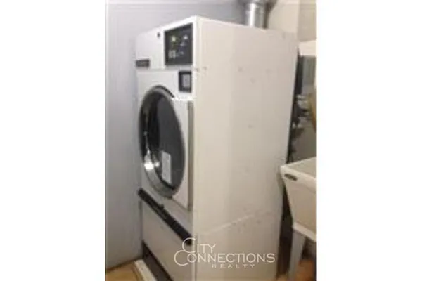 Rented by City Connections Realty | media 39