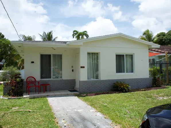 11150 Peachtree Dr, Miami, FL 33161