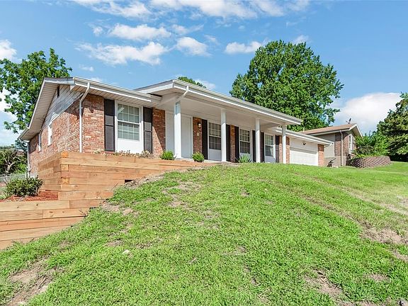 2nd image of 11649 Galba Dr