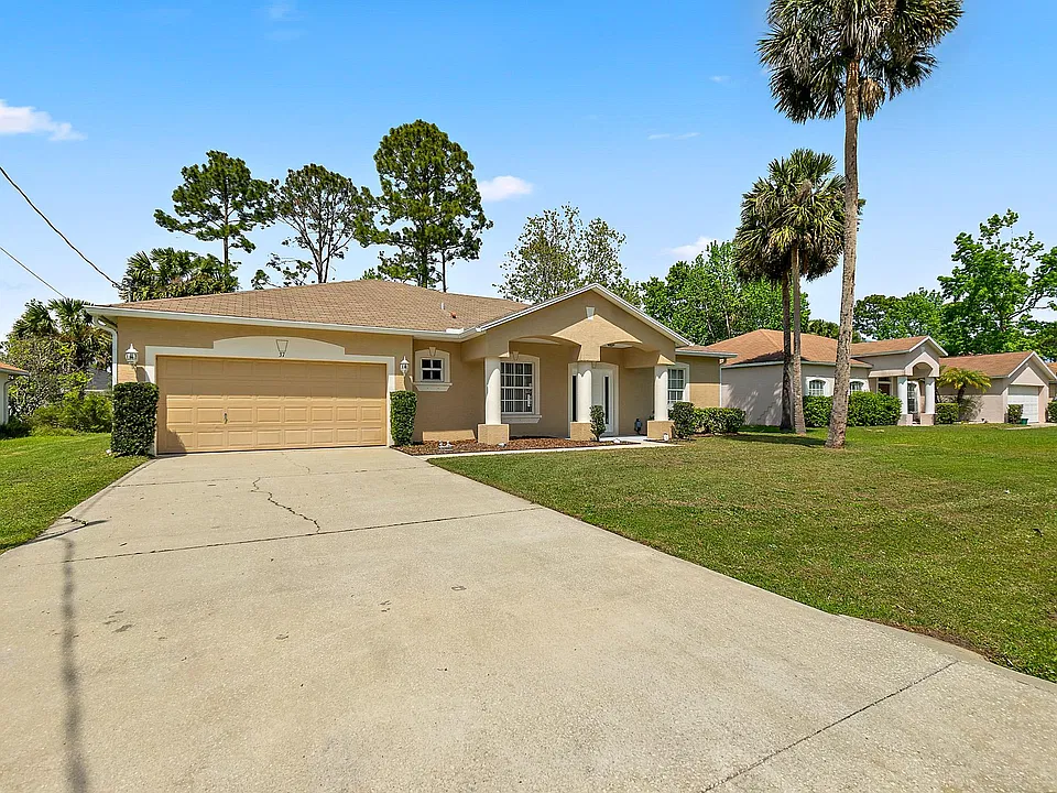 37 Pine Grove Dr