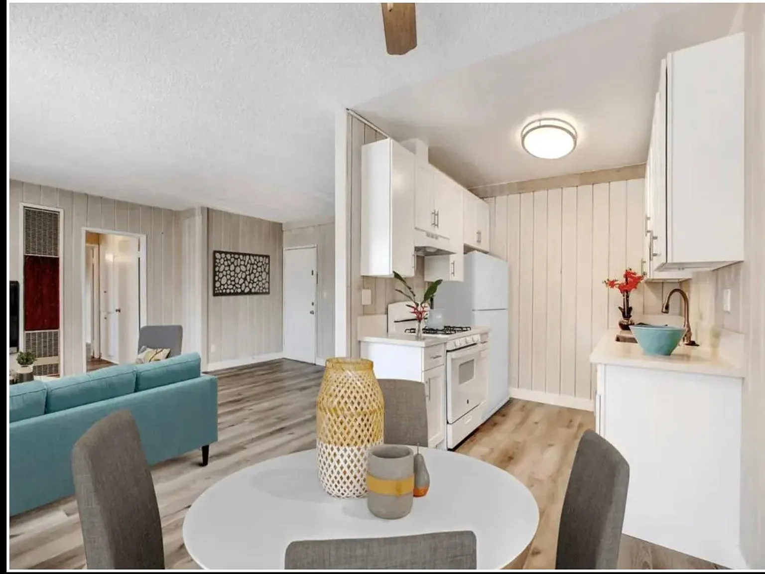 1 bed, 845 sqft, $1,795 — Photo 3