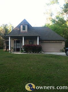 gorgeous custom built stucco home on oversized lot