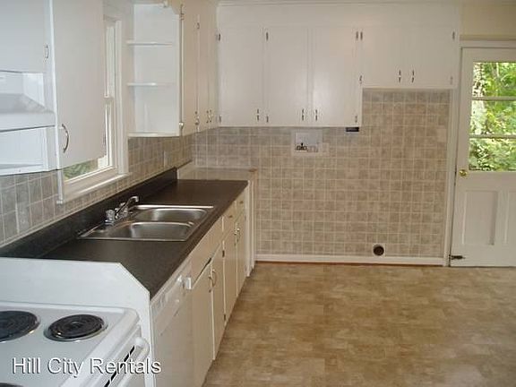 4th image of 4627 Ferncliff Dr #B