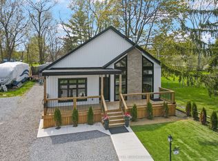 8 Adelaide St, Fort Erie, ON L2A5K5