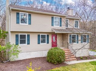 14 Janel Dr, Sussex, NJ 07461