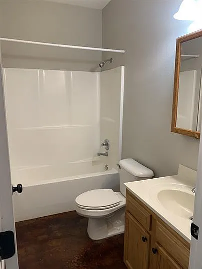 719 Landry Rd — Photo 5