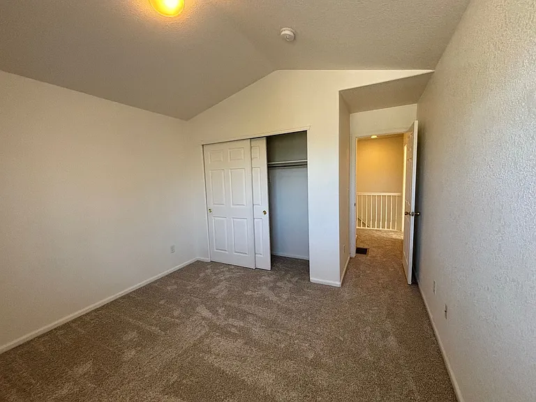 802 Waterglen Dr #K48 — Photo 14