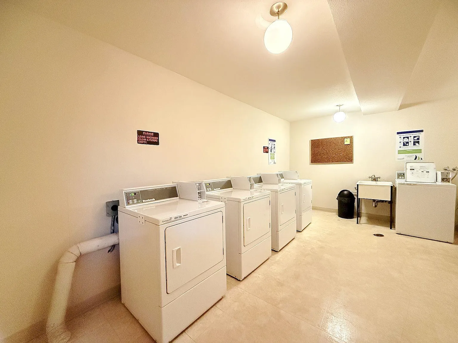 2 bed, 917 sqft, $2,500 — Photo 4