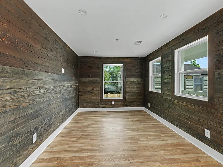 30 F St #C — Photo 2