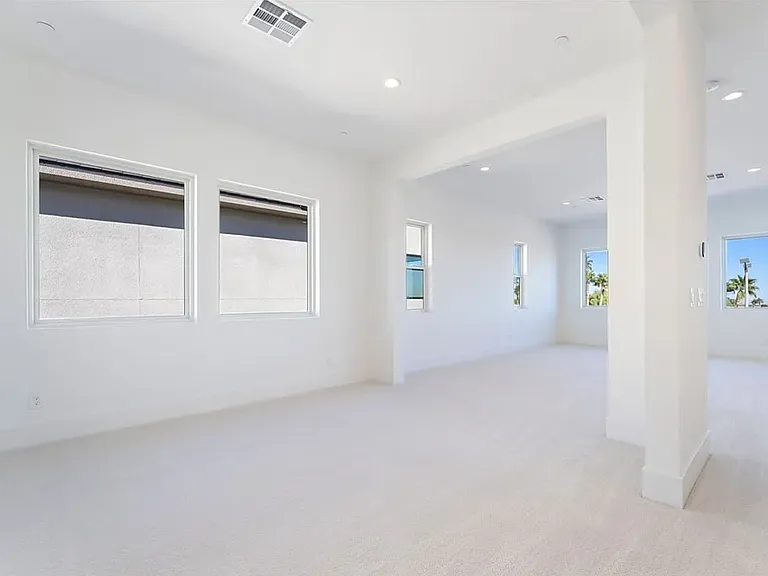 Master Bedroom Sitting Area