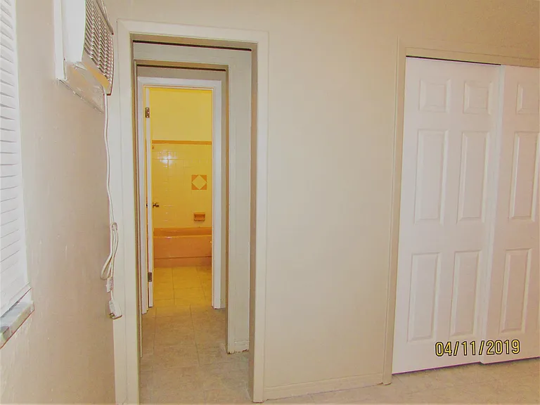 6020 Florida Ave — Photo 14