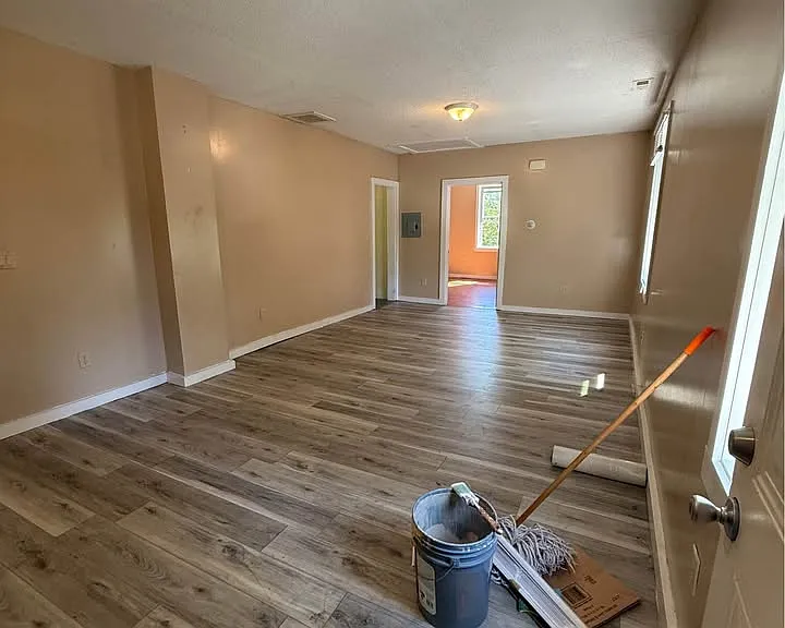 908 Winchester Ave #3 — Photo 4