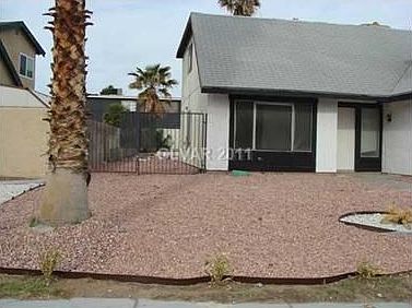 3rd image of 4051 Arrowood Dr