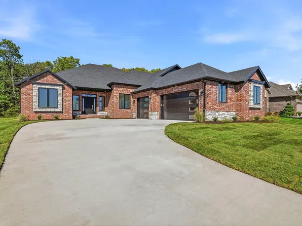 1755 W Gaslight Drive, Springfield, MO 65810