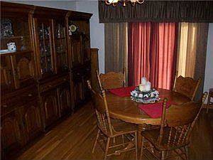 5th image of 42 Andres Pl