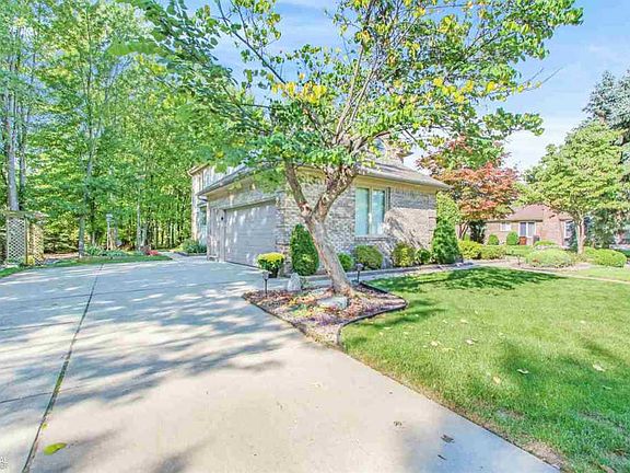 4th image of 52027 Estates Ct