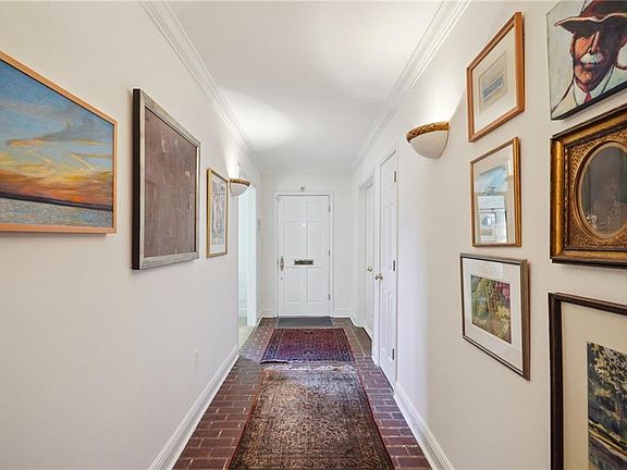 3rd image of 336 Homestead Ave
