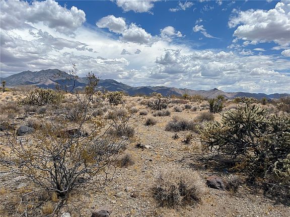 2nd image of 316-14-208 Hopi Drive