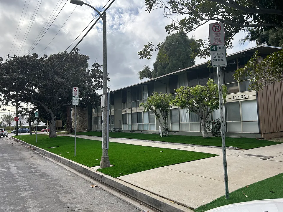 Sunset Rose Apartments, LLC