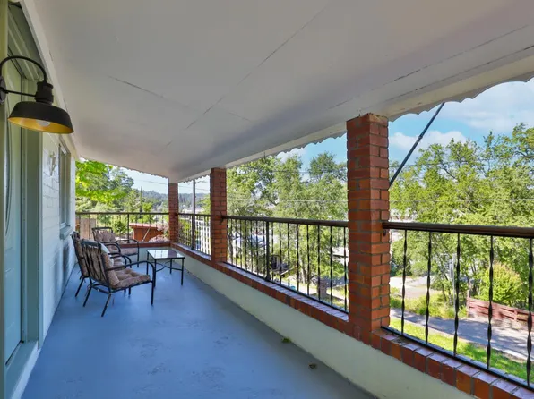 207 Peek St, Jackson, CA 95642