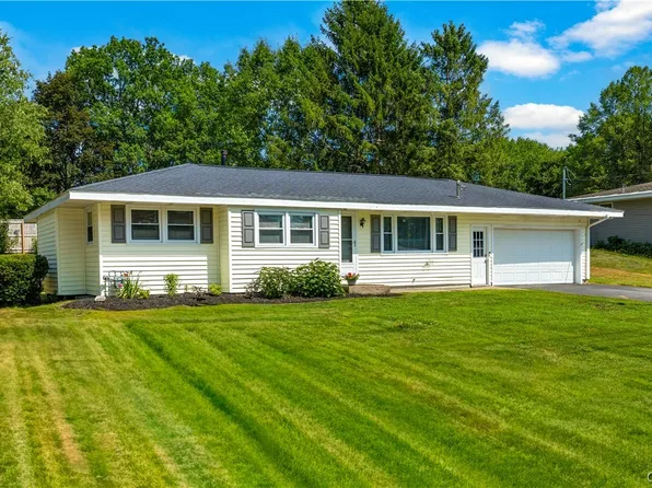 8814 Walnut Dr, Rome, NY 13440
