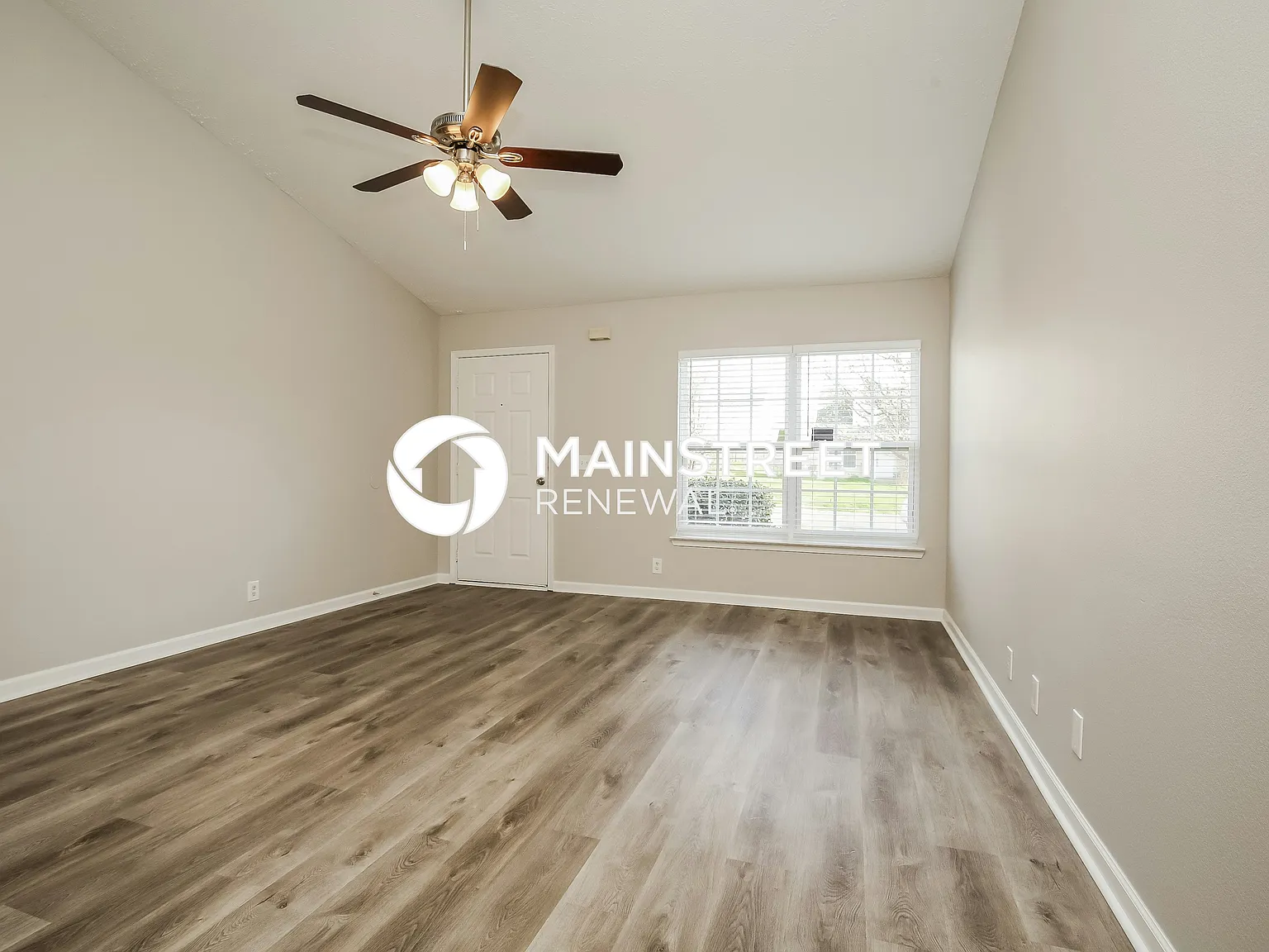 1112 Sima Shabat Ct — Photo 3