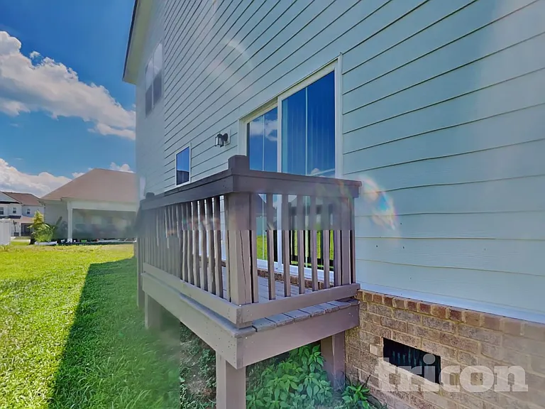 833 Dean Dr — Photo 14