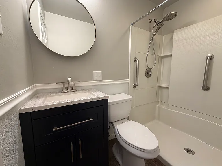 407 Rothey Dr — Photo 6