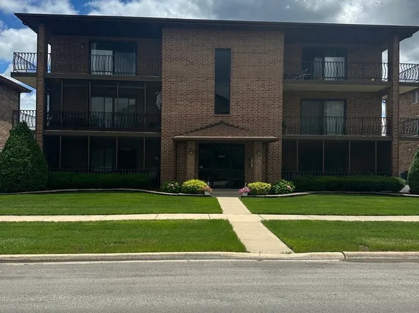 16743 Paxton Ave APT 1N, Tinley Park, IL 60477