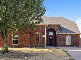 106 Troy Ln, Red Oak, TX 75154