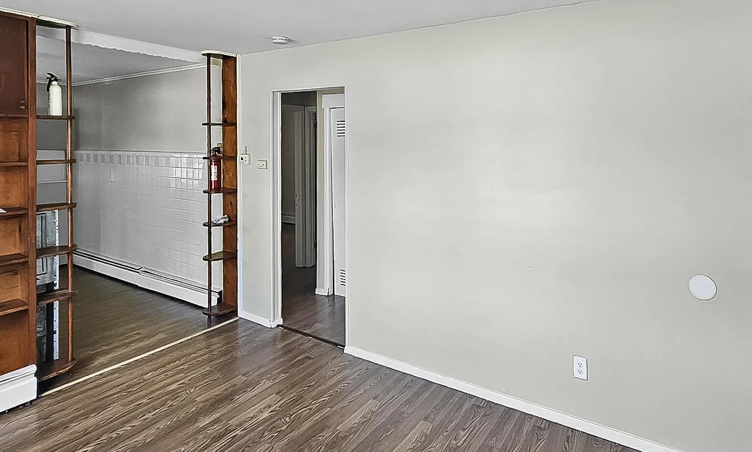 3 bed, $2,975 — Photo 2