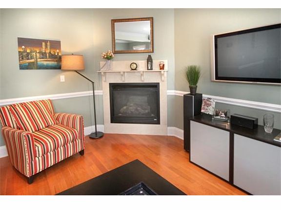 3rd image of 703 E 5th St #2