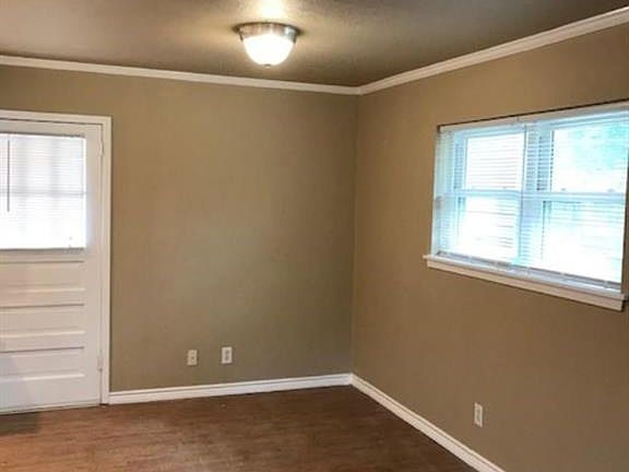 4th image of 1520 W Tucker Blvd APT B