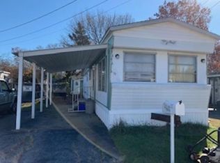 10 Lisa Dr, Taunton, MA 02780