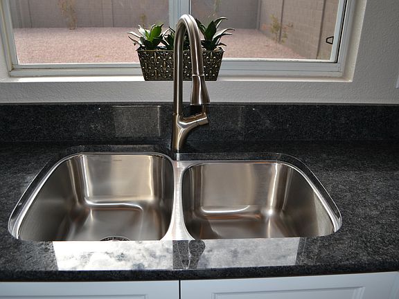 5th image of 4883 E Meadow Creek Way