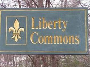 1 Berrington Rd, Leominster, MA 01453