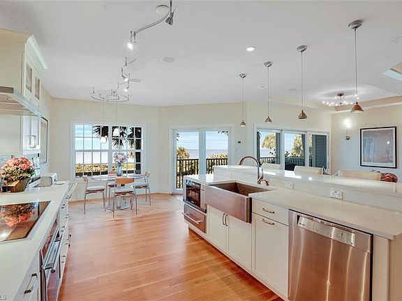 4th image of 149 Barefoot Cir