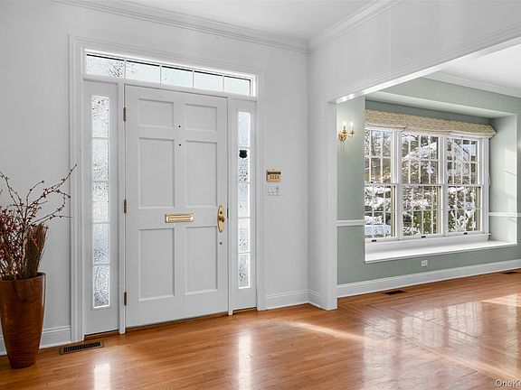 3rd image of 35 Seton Road