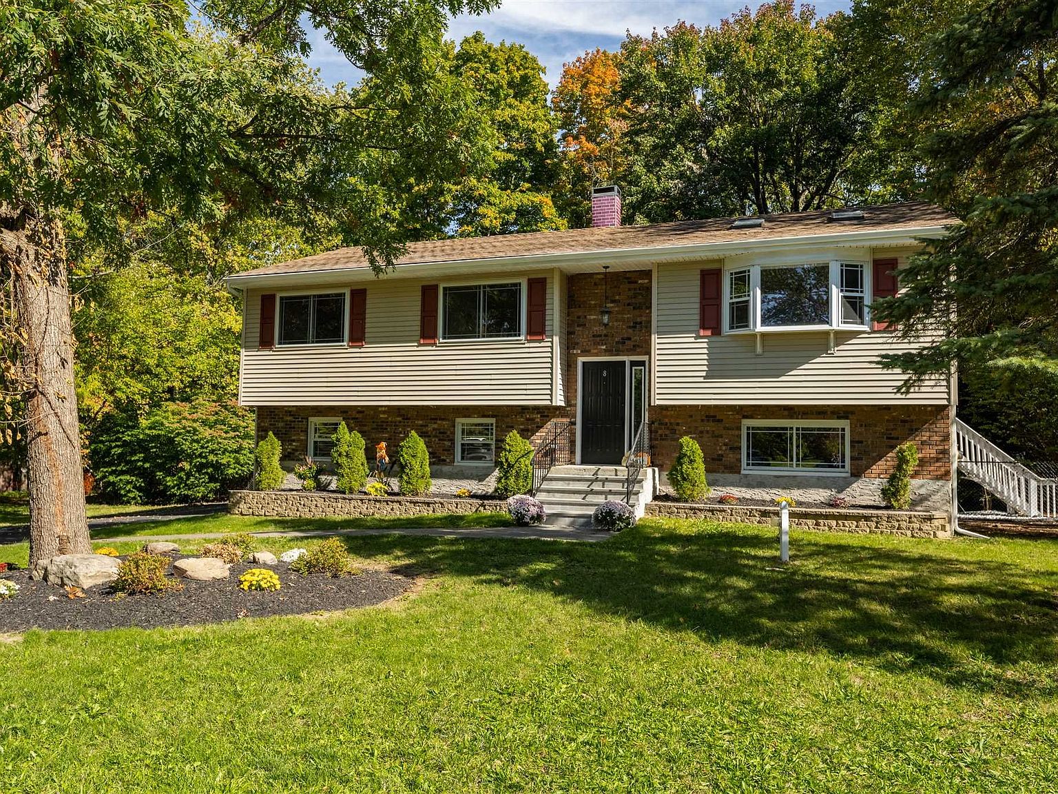 8 Elm Ct, Poughkeepsie, NY 12603 Zillow